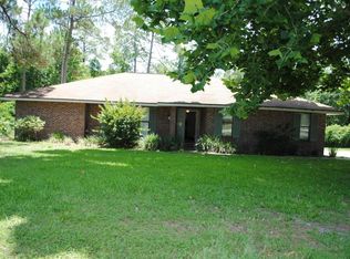 112 Raintree Woods Trl, Palatka, FL 32177