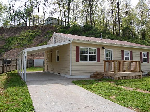 2nd image of 683 Peachtree Ln