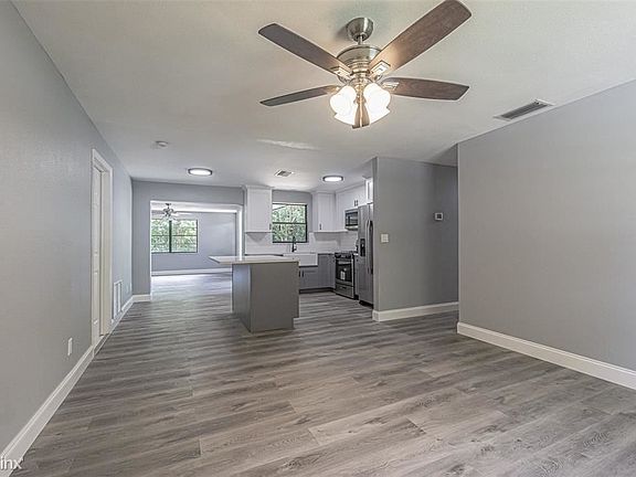 5th image of 8512 Lantana Dr