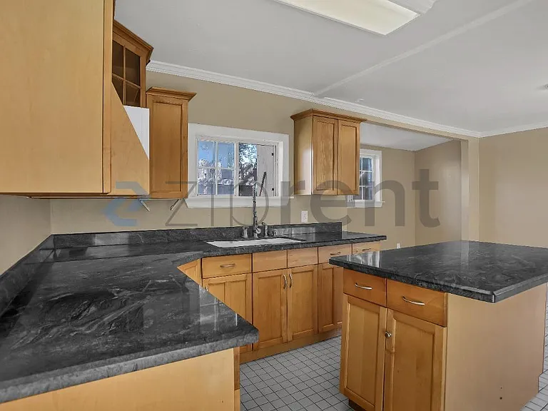 867 E Willow Ave — Photo 28
