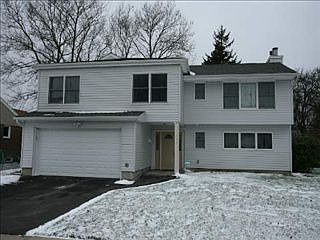 1st image of 137 Grace St