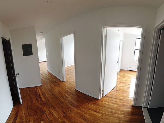 4th image of 365 Lincoln Ave #4B