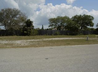 1605 89th St NW, Bradenton, FL 34209