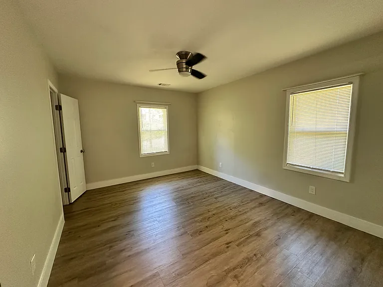 1893 Ridgeland Dr — Photo 12