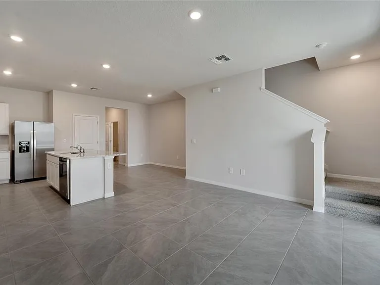 17444 Crescent Moon Loop — Photo 12