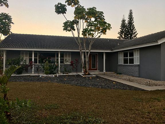 3rd image of 1711 Belle Ct