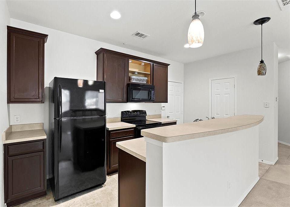 1st image of 6209 Madrone Ct
