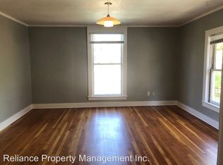 1404 SE Madison St APT 4, Portland, OR 97214