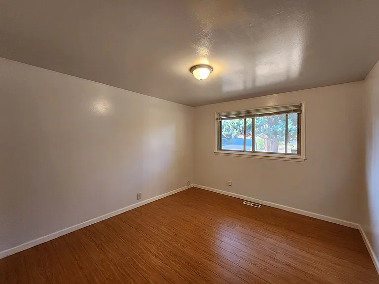 Bedroom #1