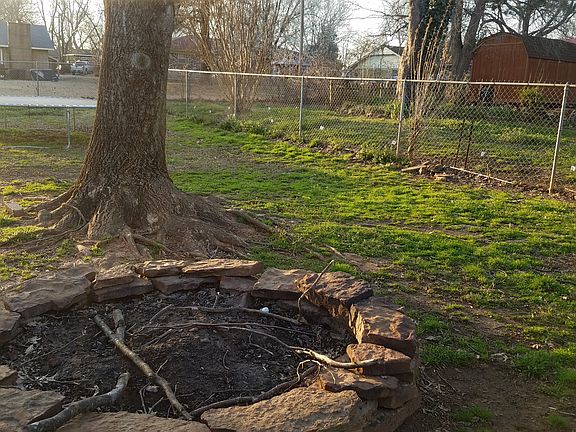 backyard fire pit 