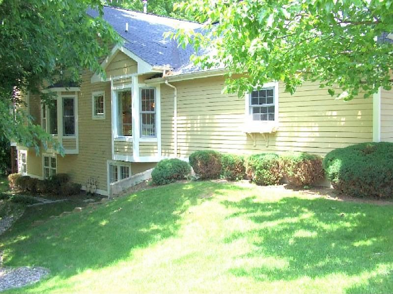 1st image of 2023 N Cross Creek Dr SE