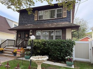 11522 145th St, Jamaica, NY 11436