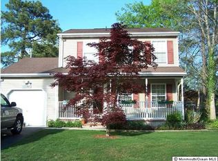 168 Gunwale Rd, Manahawkin, NJ 08050