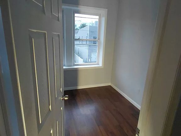 4th image of 70 Boylan St #2F