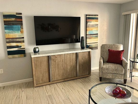 2nd image of 25820 Hickory Blvd APT 201
