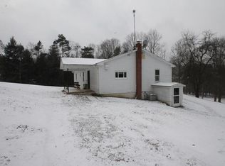 136 Colt Ln, Clarksburg, PA 15725