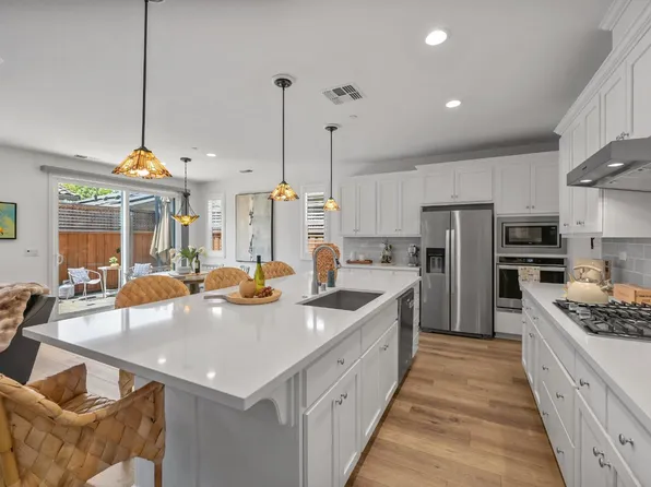 5651 Kameron Place, Rohnert Park, CA 94928