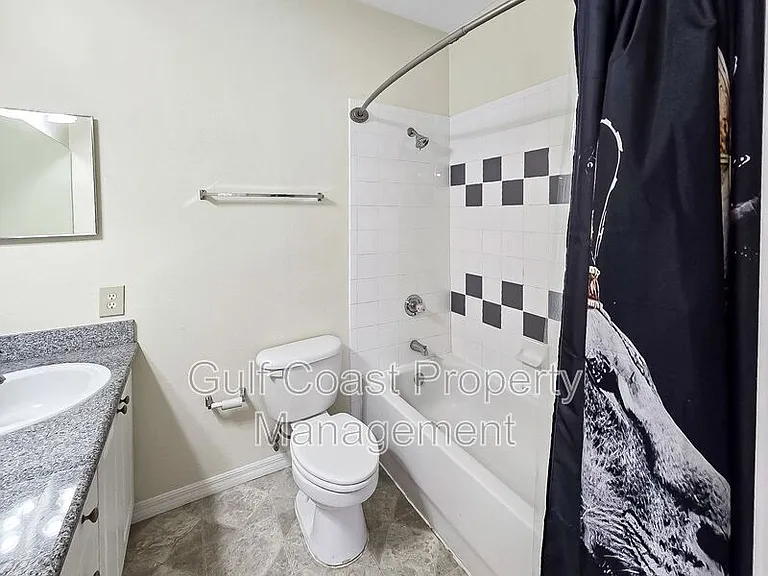 7743 Plantation Cir — Photo 9