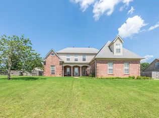 832 Williamsburg Dr, Atoka, TN 38004