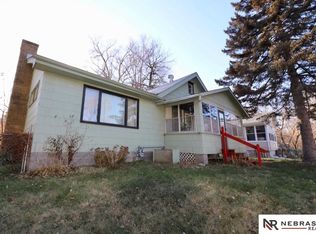 1523 West St, Omaha, NE 68107