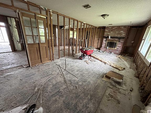 5th image of 743 Union Ridge Rd