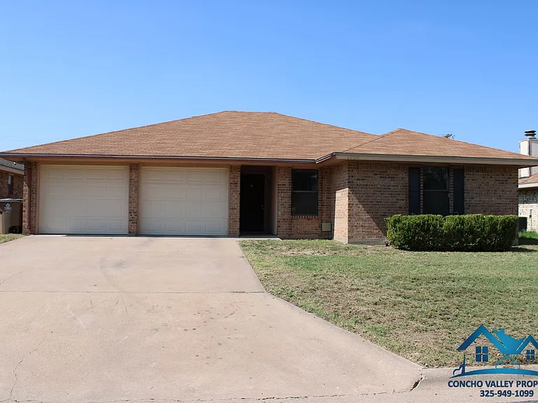 1706 Kansas Ave — Photo 1