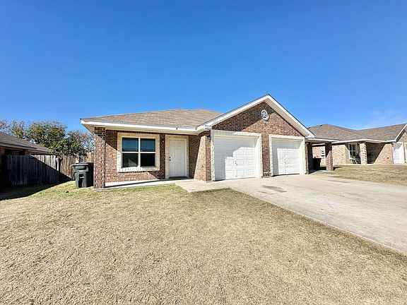 2nd image of 1605 Powder River Dr
