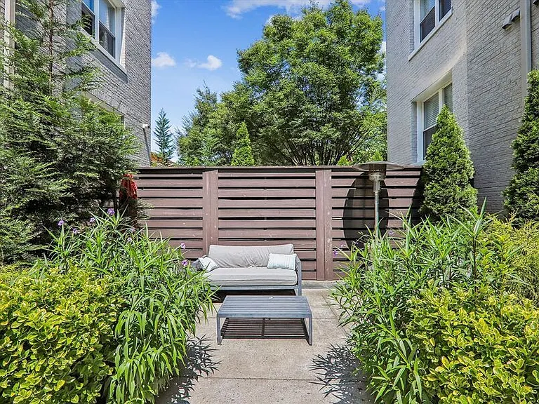 5024 9th St NW #203 — Photo 50