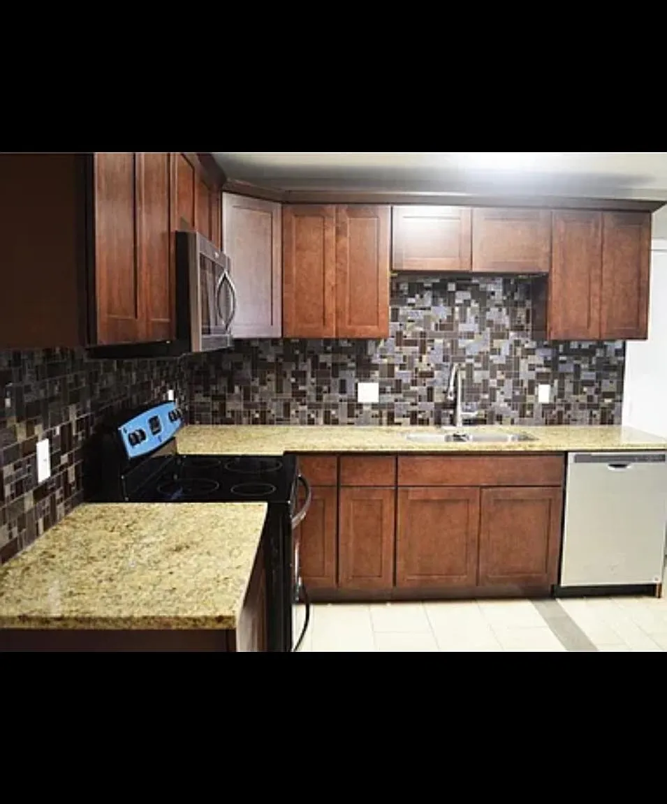 4 bed, 1683 sqft, $2,650 — Photo 1
