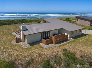 1603 Sea Grass Ln, Westport, WA 98595