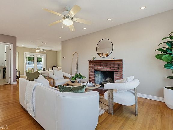 5th image of 2526 Highcliff Dr