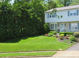 1504 Coulon Rd, Willow Grove, PA 19090
