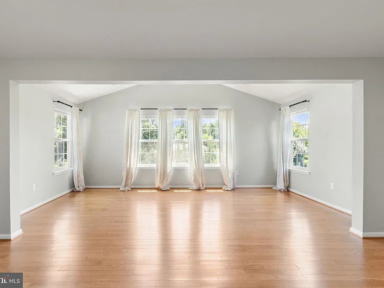 1407 Preserve Ln — Photo 23