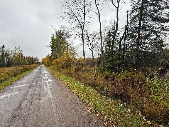 4th image of 7 Metske Rd