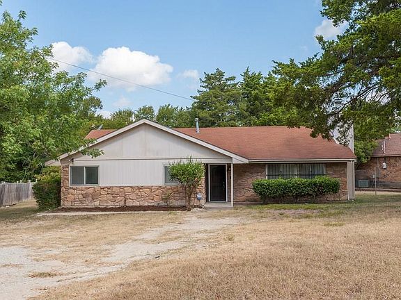3rd image of 2611 Alamain Dr