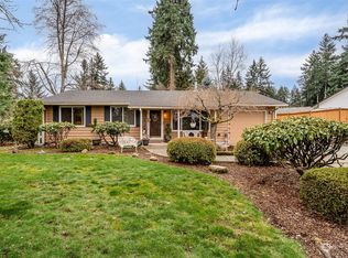 19214 Maryann Dr E, Lake Tapps, WA