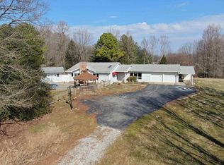 3338 N Thompson Deer Meadow Dr, Vincennes, IN 47591