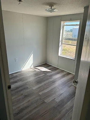 Unit Photo