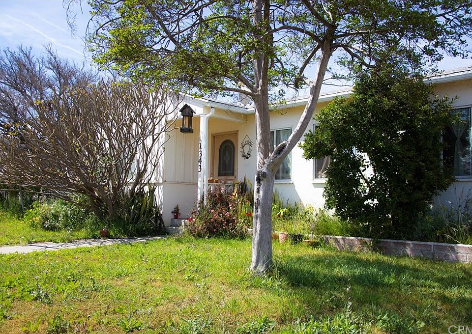 1st image of 1343 E Larkwood St