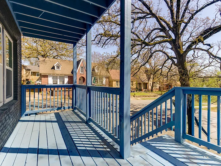 3409 W Markham St — Photo 25