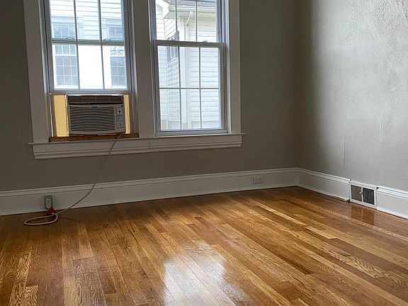 4th image of 425 W Philadelphia Ave
