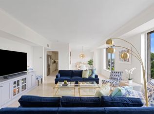 150 Bradley Pl APT 302, Palm Beach, FL 33480