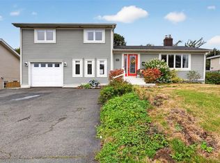 21 Eastmeadows Crescent, St. John's, NL A1A3L9