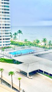 1980 S Ocean Dr APT 8D, Hallandale Beach, FL, 33009