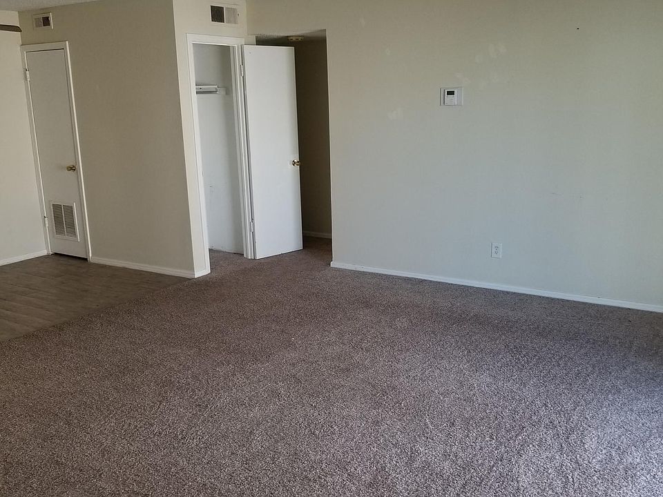 2nd image of 6058 NW Expressway APT C