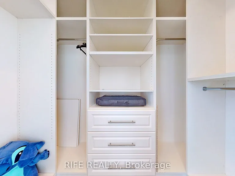 39 Queens Quay E #1208 — Photo 26