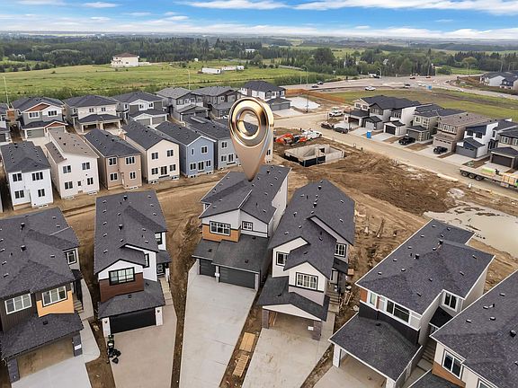 2nd image of 3053 7a Ave SW