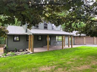 3163 Poplar Hill Rd, Livonia, NY 14487