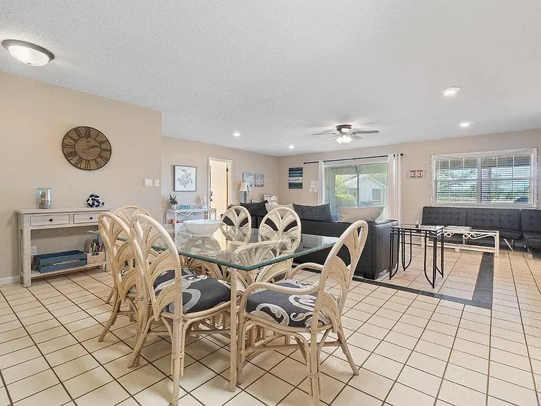 4 Cottage Cir — Photo 5