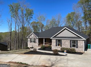 1139 Oconee Ln, Commerce, GA 30529